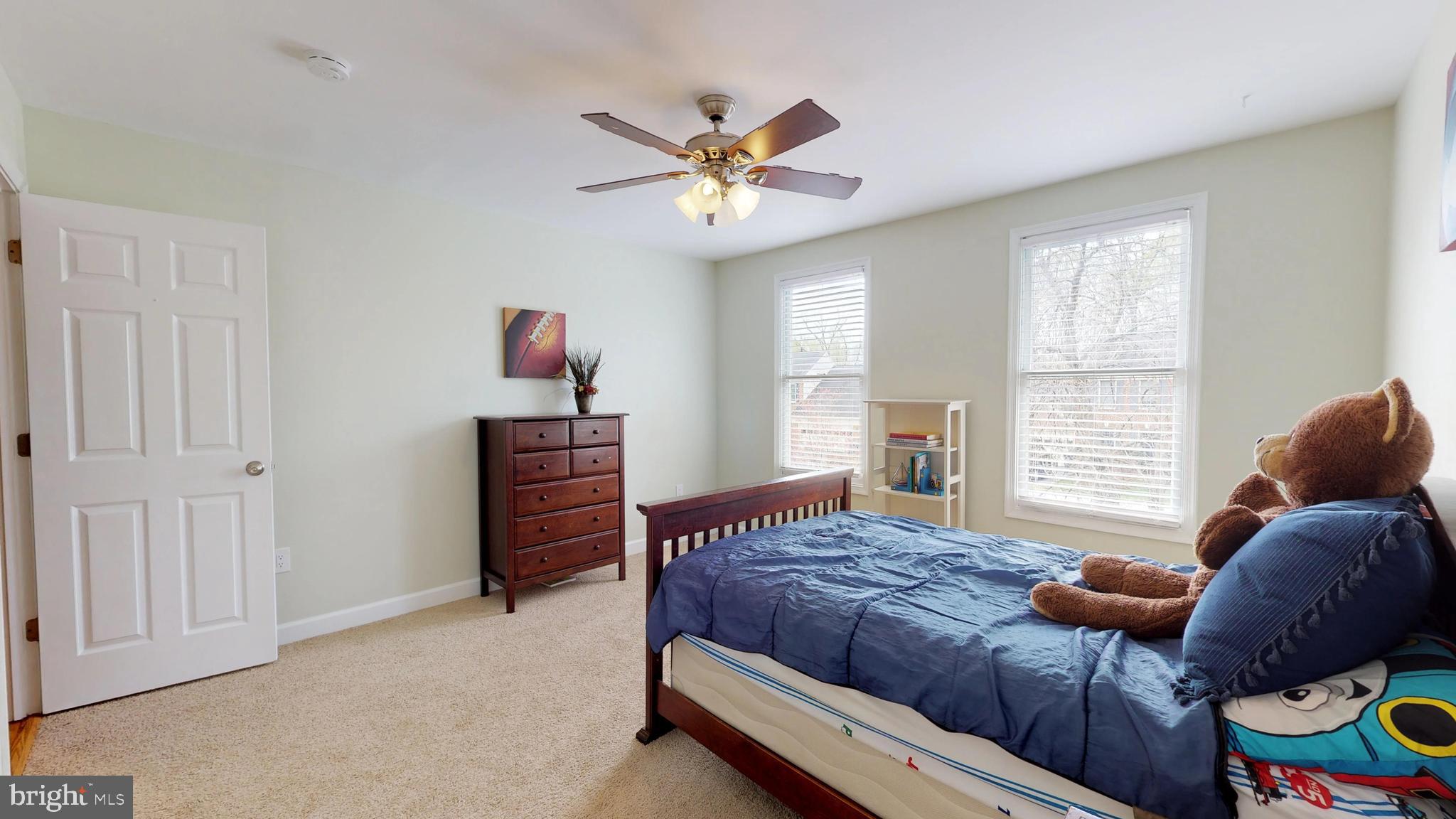 7934 Donegal Lane Springfield, VA 22153 - Photo 27 of 43 Spacious Bedrooms!