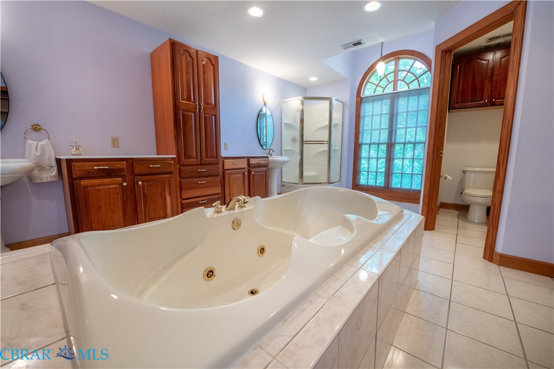 319 Parrotts Cove Road Water View, VA 23180 - Photo 26 of 41