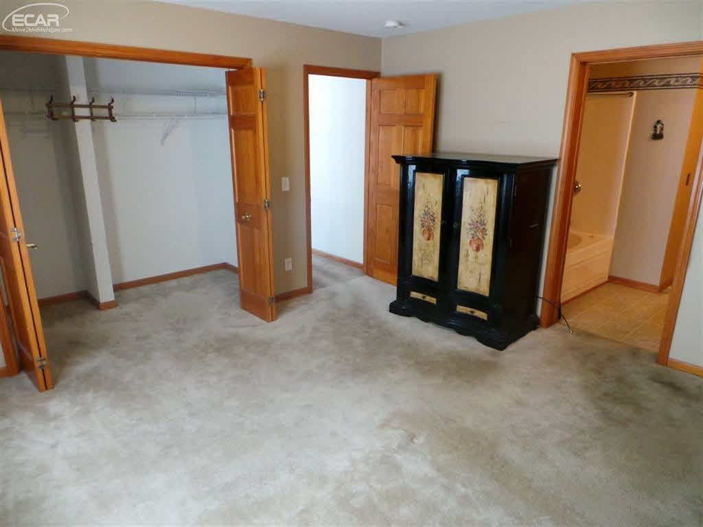 12208 West Sharon Road Oakley, MI 48649 - Photo 18 of 27 21413606-17.JPG