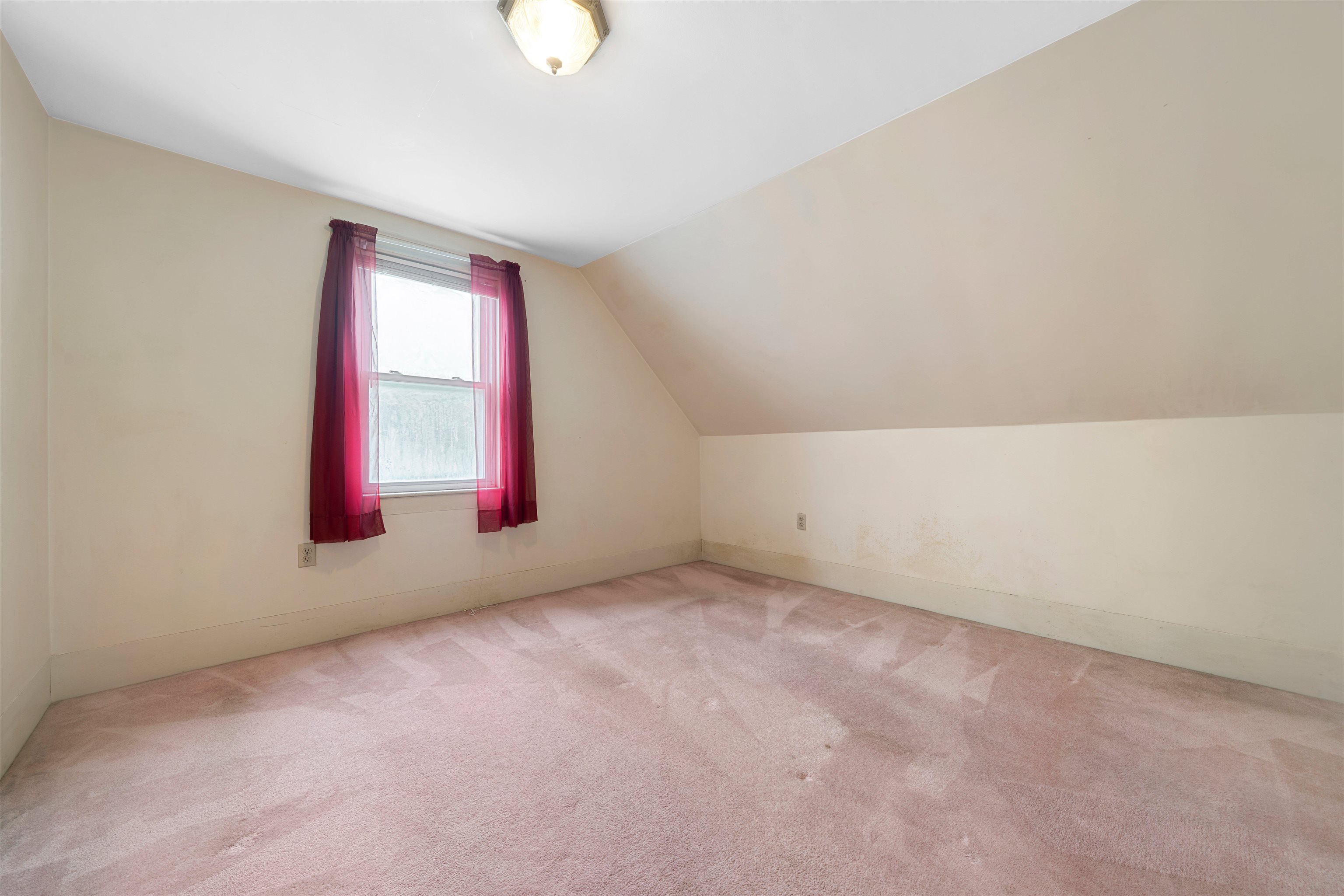 75 Freetown Road Raymond, NH 03077 - Photo 22 of 26 Gallery Image 22