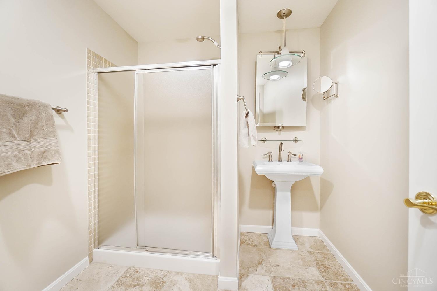 1597 Hawk Ridge Drive Maineville, OH 45039 - Photo 42 of 56 Gallery Image 42