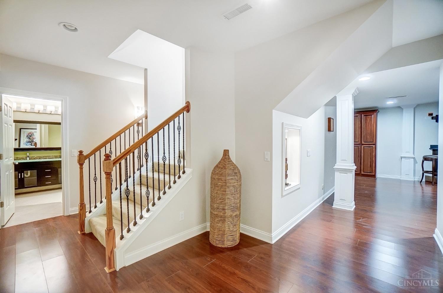 7630 Keller Road Cincinnati, OH 45243 - Photo 43 of 65