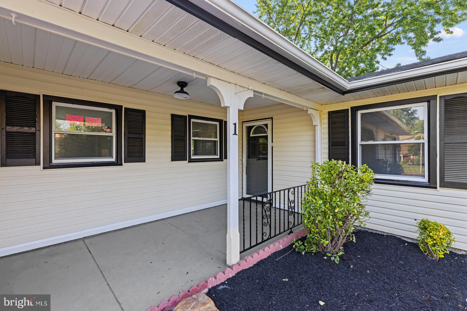 1 Eastern Lane Willingboro, NJ 08046 - Photo 3 of 33