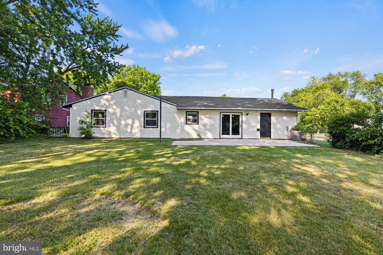 1 Eastern Lane Willingboro, NJ 08046 - Photo 31 of 33