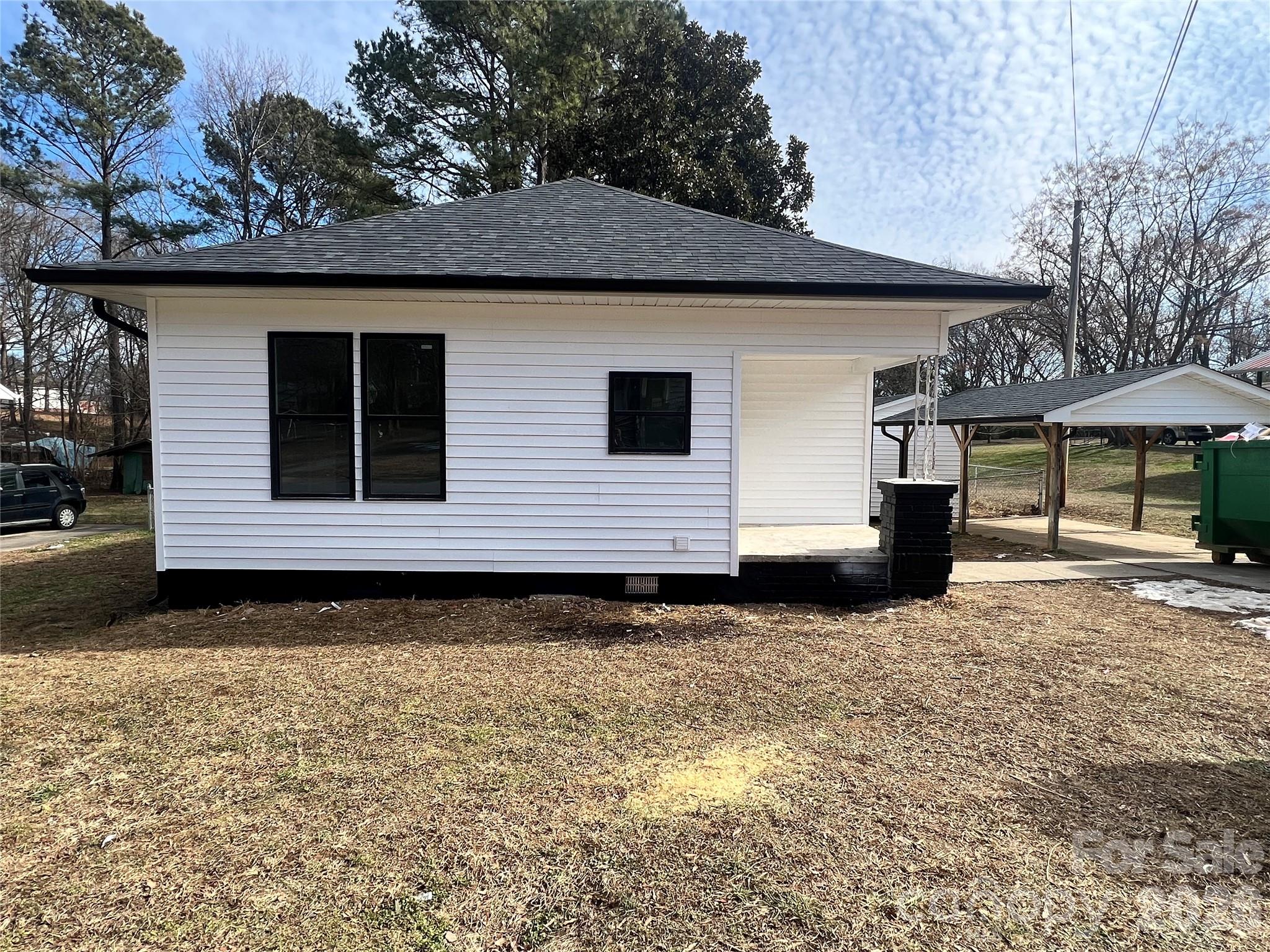 722 Austin Street Albemarle, NC 28001 - Photo 2 of 3