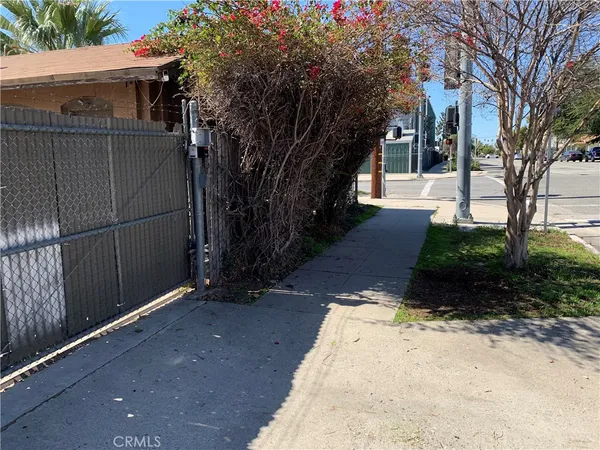 $1,280,000 | 398 North 10th Street, Colton, CA 92324