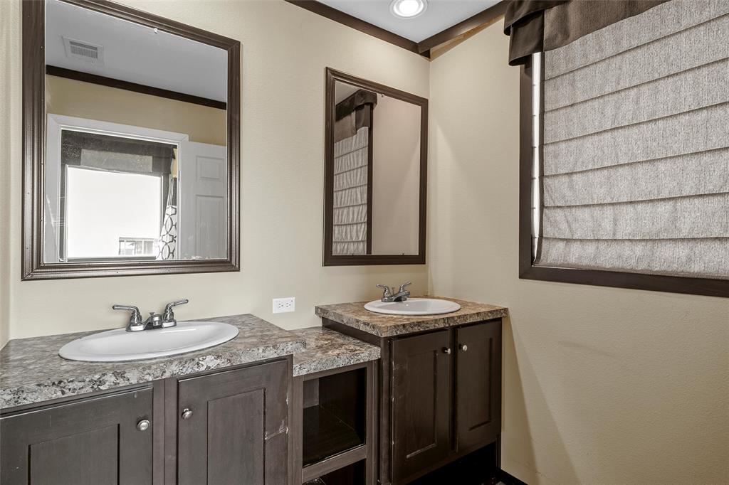 177 Lillie Valley Road Waco, TX 76705 - Photo 14 of 20