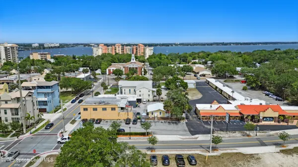 $38,000 | 902 Florida Avenue, Cocoa, FL 32922