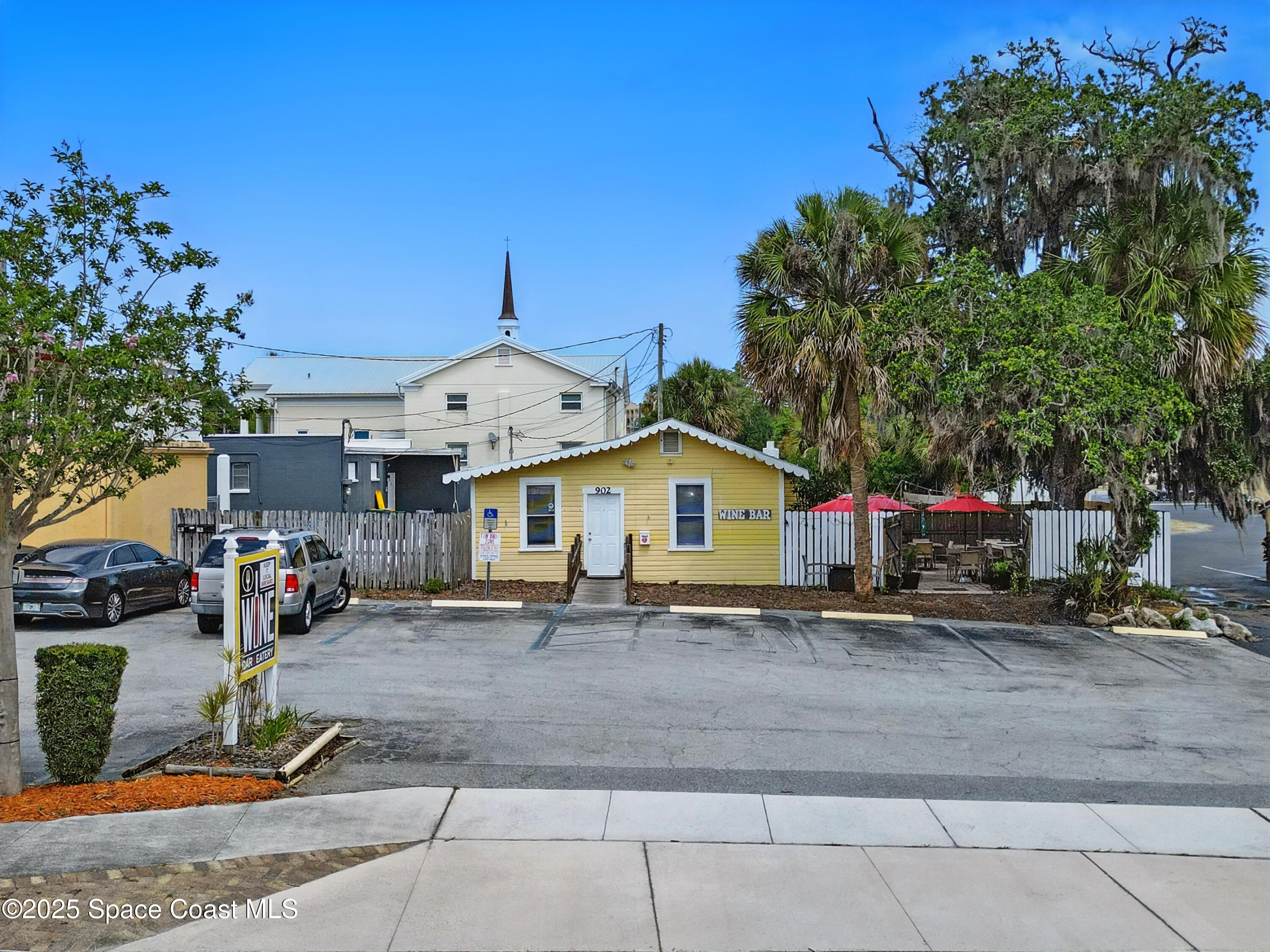 902 Florida Avenue Cocoa, FL 32922 - Photo 14 of 46 DJI_008