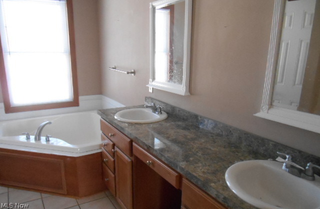 668 Archwood Road Wadsworth, OH 44281 - Photo 11 of 17 Gallery Image 11