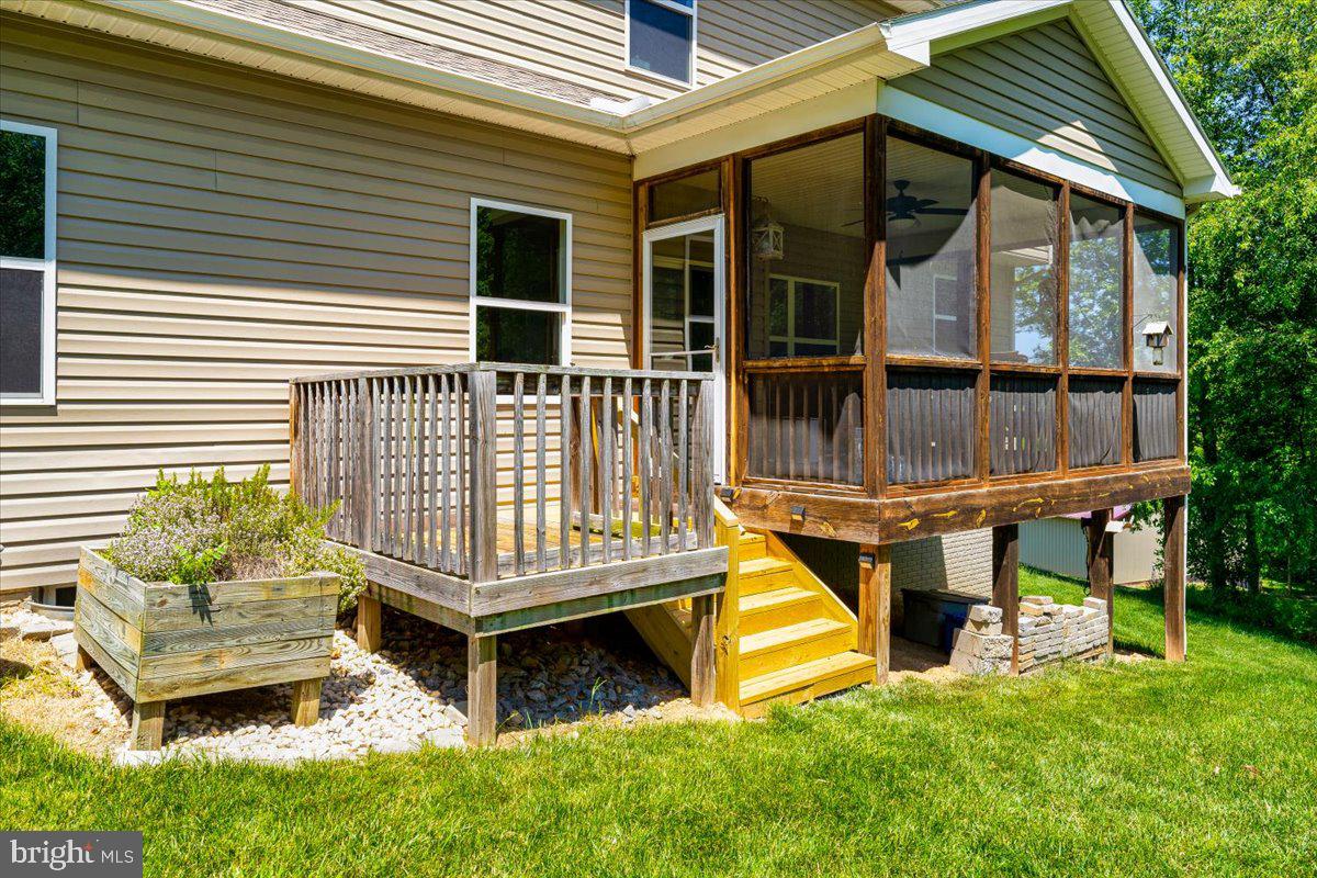 11283 Dublin Road Woodsboro, MD 21798 - Photo 12 of 68