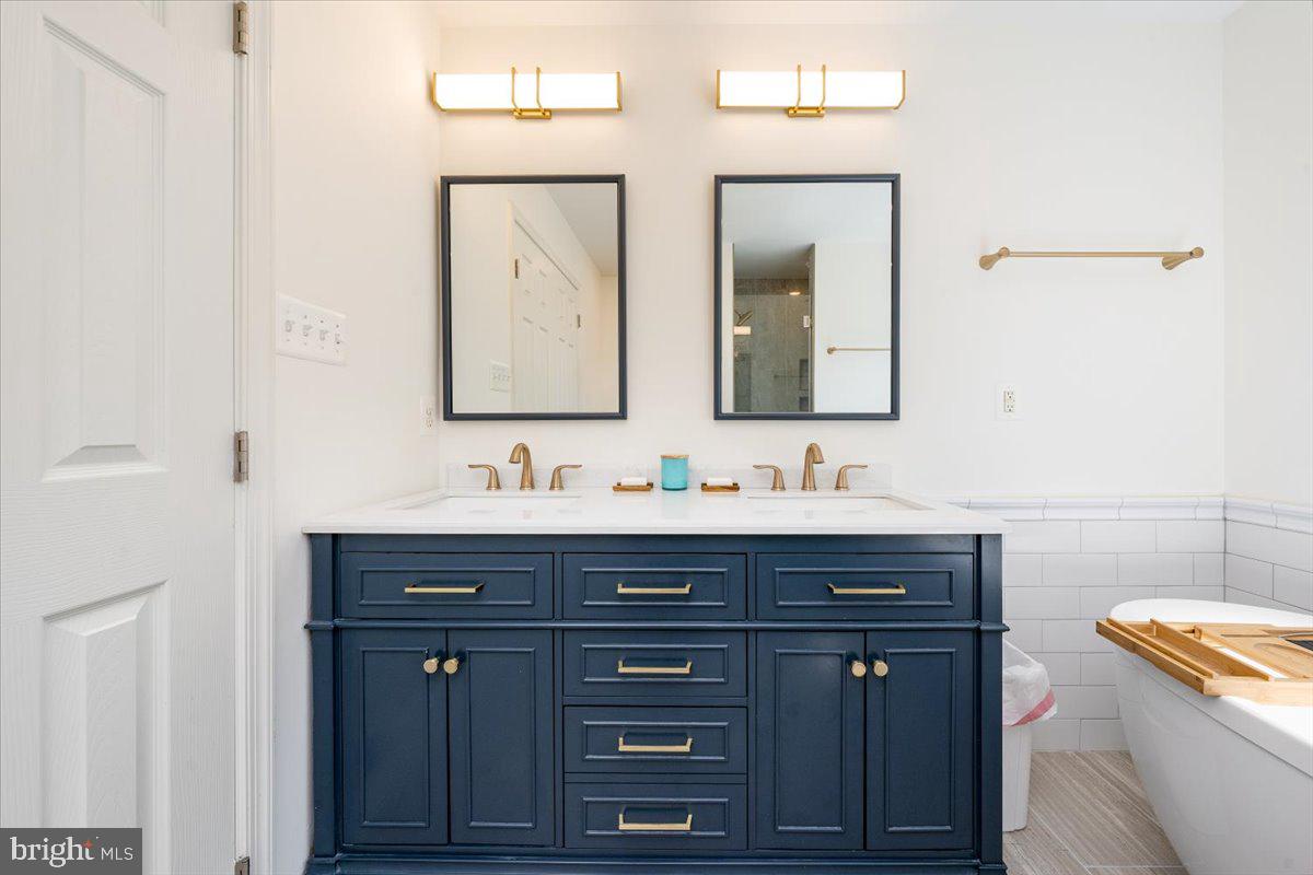 11283 Dublin Road Woodsboro, MD 21798 - Photo 42 of 68 Master Bath