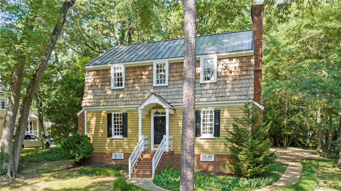 9737 Cole Mill Road Richmond, VA 23237 - Photo 28 of 50 front view of a house with a yard