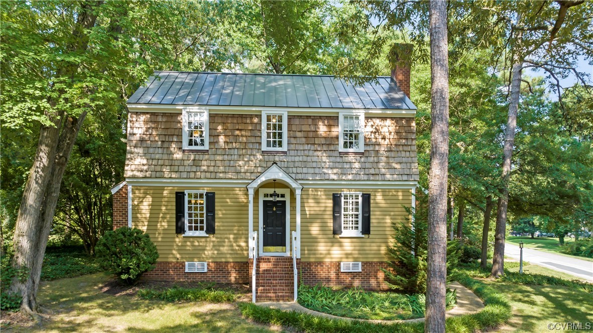 9737 Cole Mill Road Richmond, VA 23237 - Photo 29 of 50 front view of a house with a yard