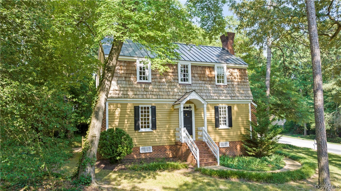 9737 Cole Mill Road Richmond, VA 23237 - Photo 32 of 50 a front view of a house with a yard
