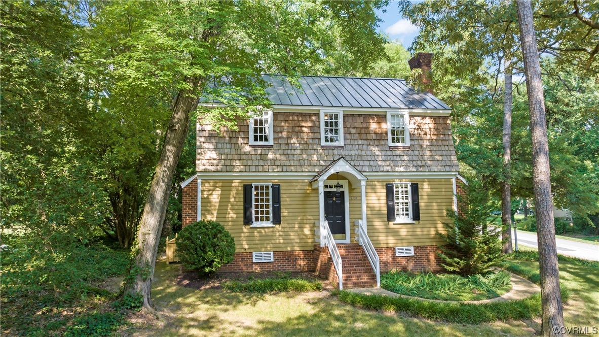 9737 Cole Mill Road Richmond, VA 23237 - Photo 33 of 50 front view of a house with a yard