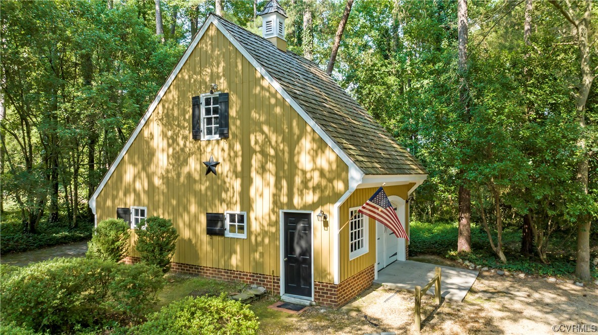 9737 Cole Mill Road Richmond, VA 23237 - Photo 35 of 50 a view of house with a outdoor space