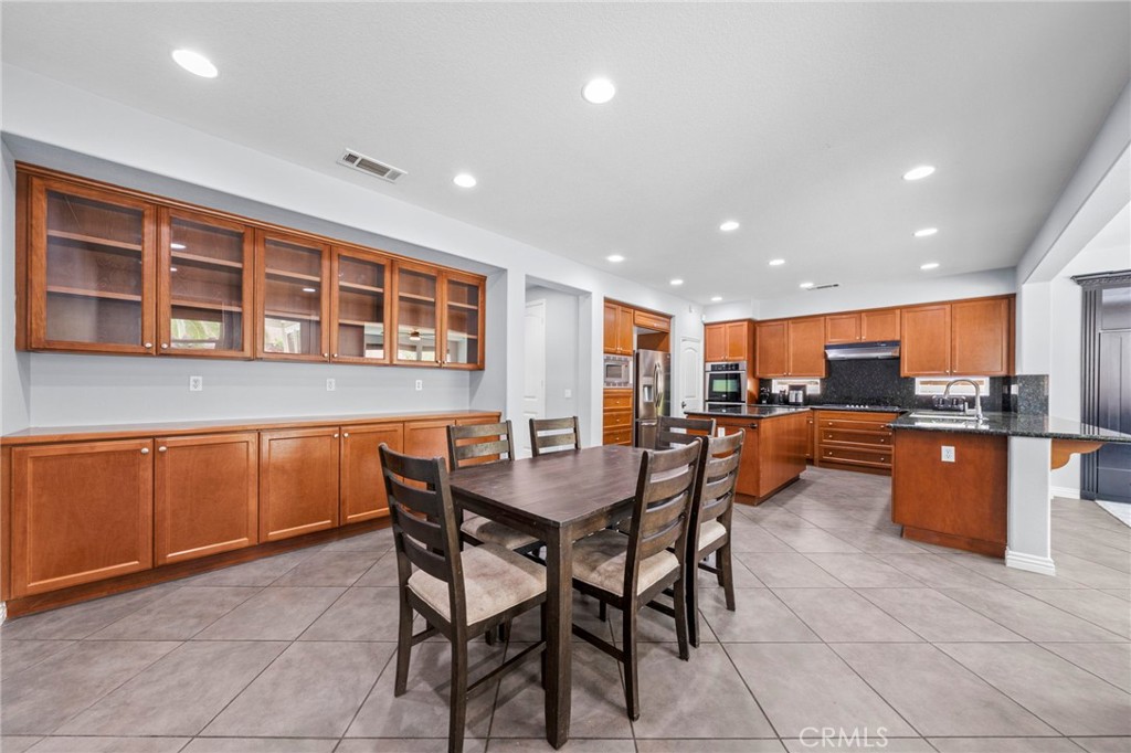 25614 Red Hawk Road Corona, CA 92883 - Photo 19 of 64
