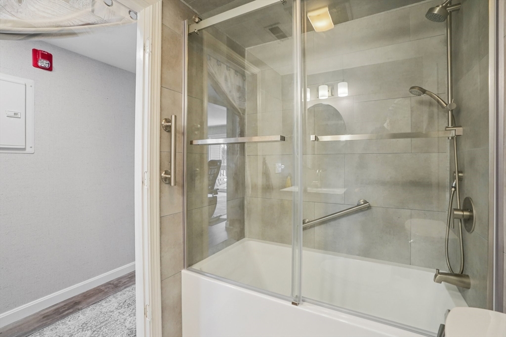 330 Sunderland Road, Unit 69 Worcester, MA 01604 - Photo 13 of 25