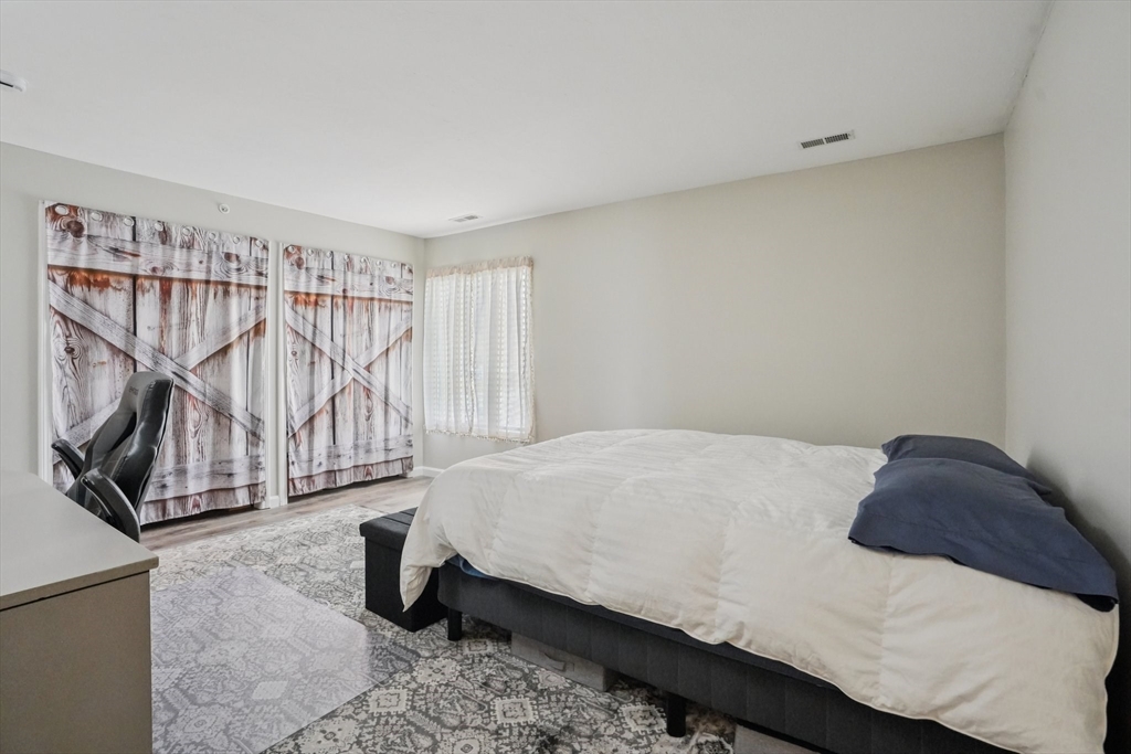 330 Sunderland Road, Unit 69 Worcester, MA 01604 - Photo 17 of 25