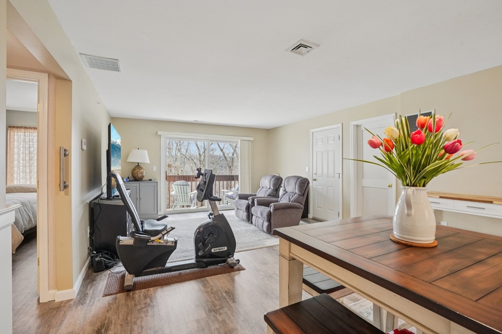 330 Sunderland Road, Unit 69 Worcester, MA 01604 - Photo 6 of 25