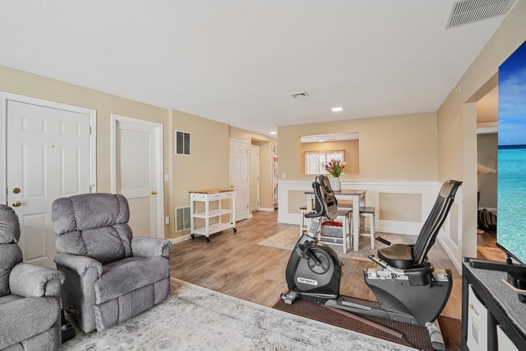 330 Sunderland Road, Unit 69 Worcester, MA 01604 - Photo 7 of 25
