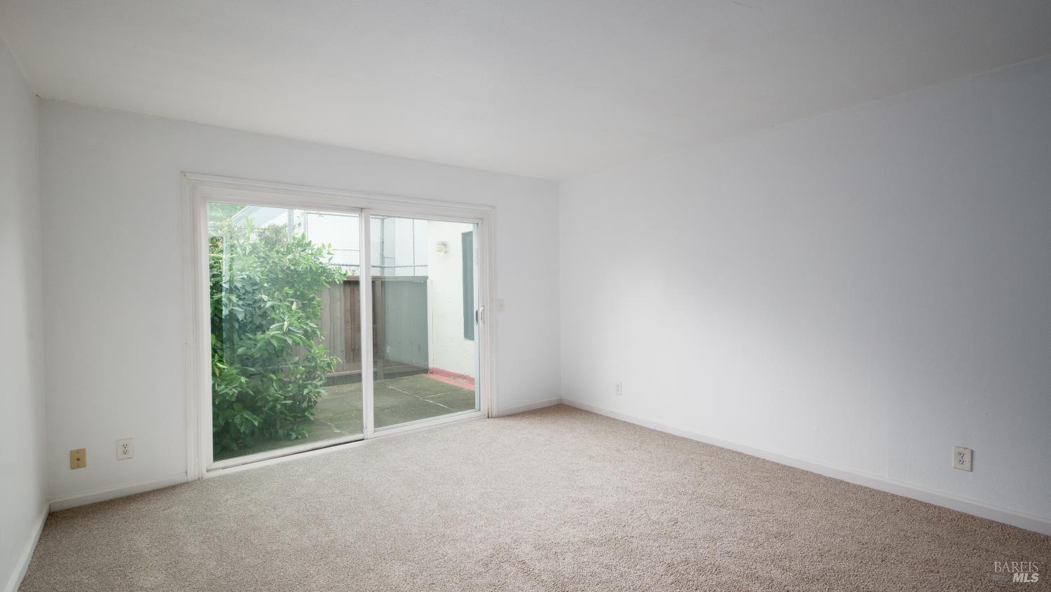 668 Simpson Street Santa Rosa, CA 95401 - Photo 6 of 22