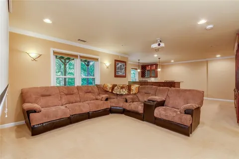 $645,000 | 320 Hillside Manor Drive Northeast, Sugar Hill, GA 30518