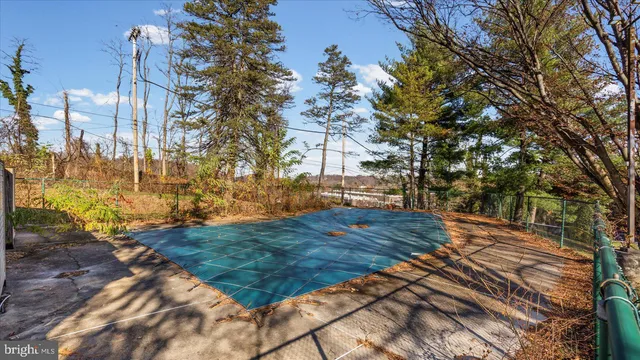 $94,900 | 4417 Falls Bridge Drive, Unit J, Baltimore, MD 21211