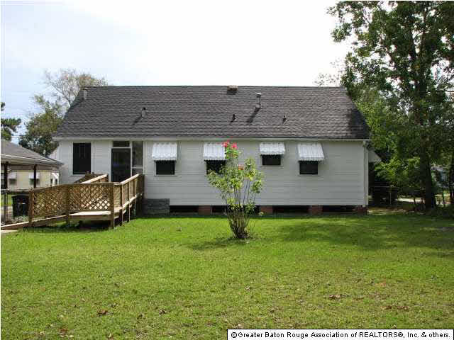2873 Shelley Street Baton Rouge, LA 70805 - Photo 2 of 7 Gallery Image 2