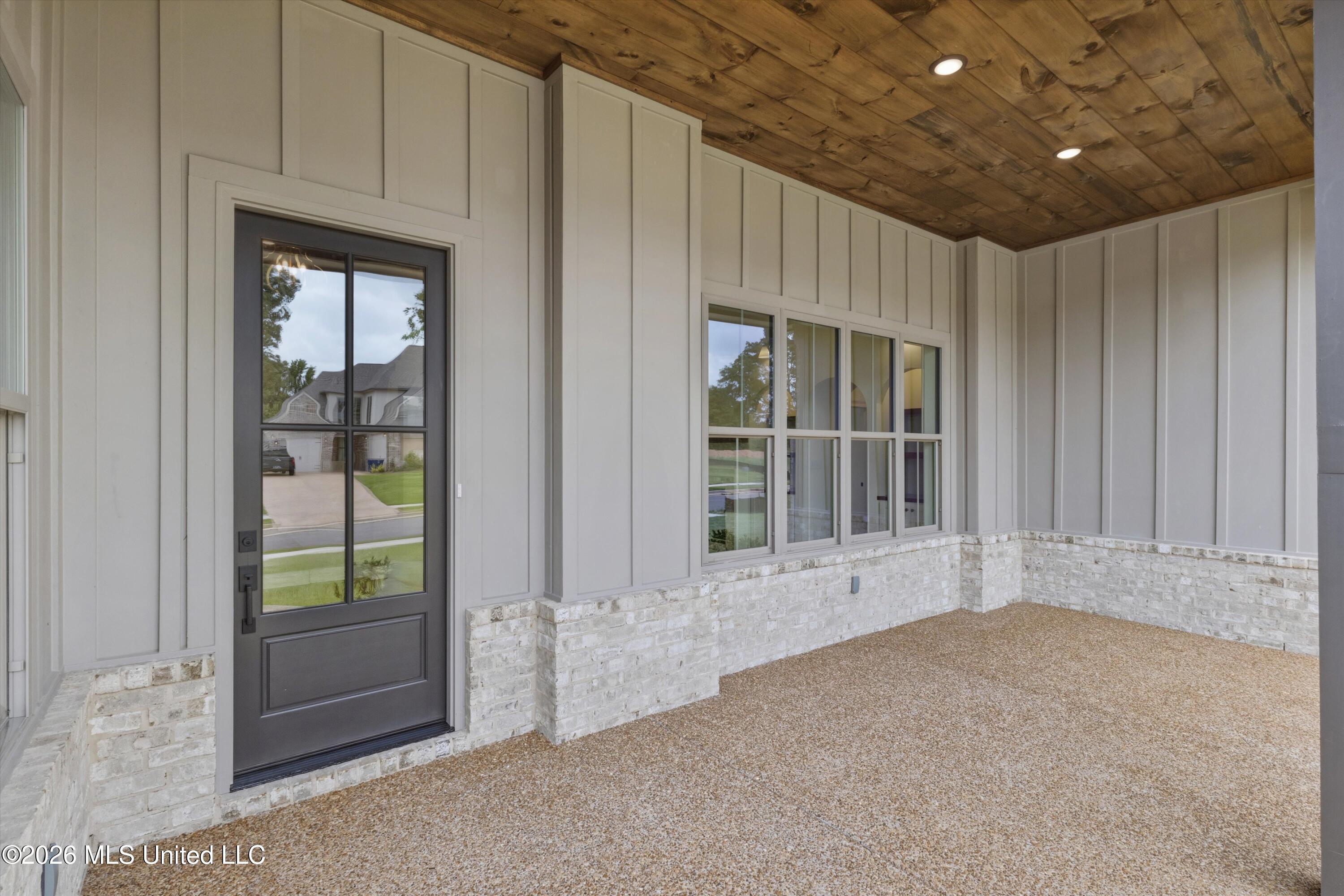 5381 Grayson Way Hernando, MS 38632 - Photo 4 of 43 Covered Front Porch