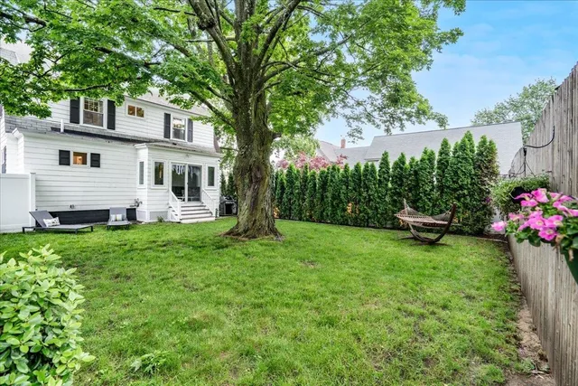 $4,250 | 165 Taylor Street, Manchester, NH 03103