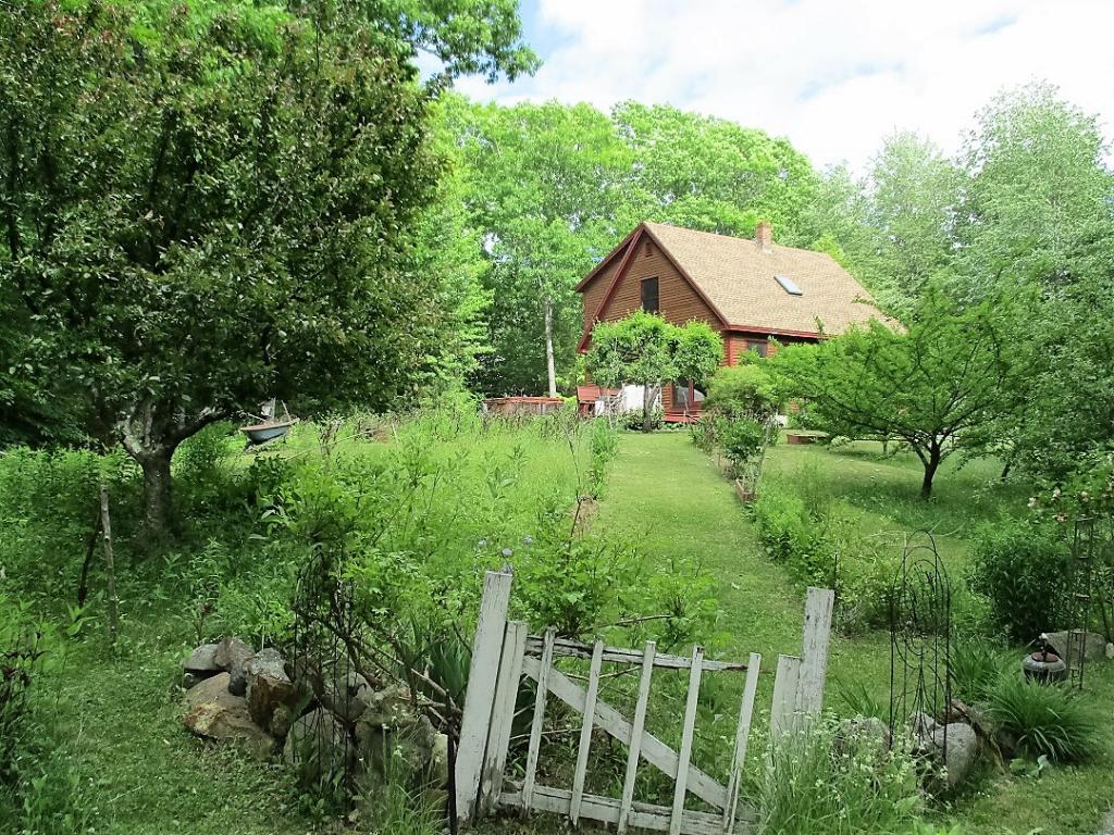 39 Nutter Circle Barnstead, NH 03225 - Photo 3 of 27
