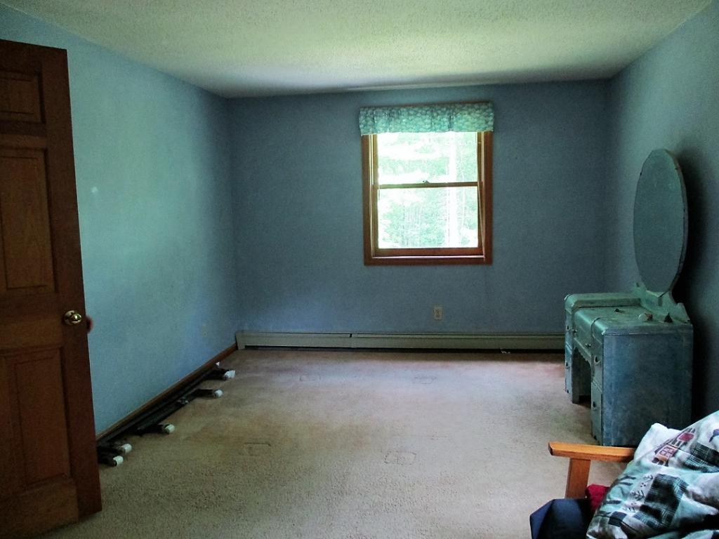 39 Nutter Circle Barnstead, NH 03225 - Photo 25 of 27
