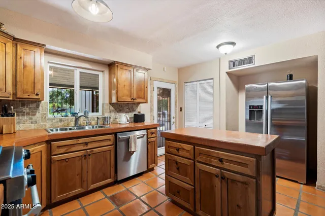 $1,450,000 | 4037 East Oak Street, Phoenix, AZ 85008