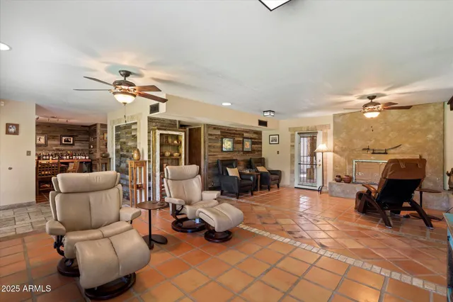 $1,450,000 | 4037 East Oak Street, Phoenix, AZ 85008
