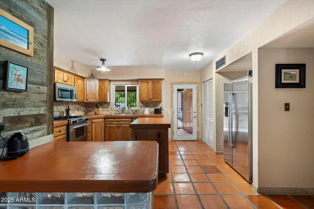 $1,450,000 | 4037 East Oak Street, Phoenix, AZ 85008