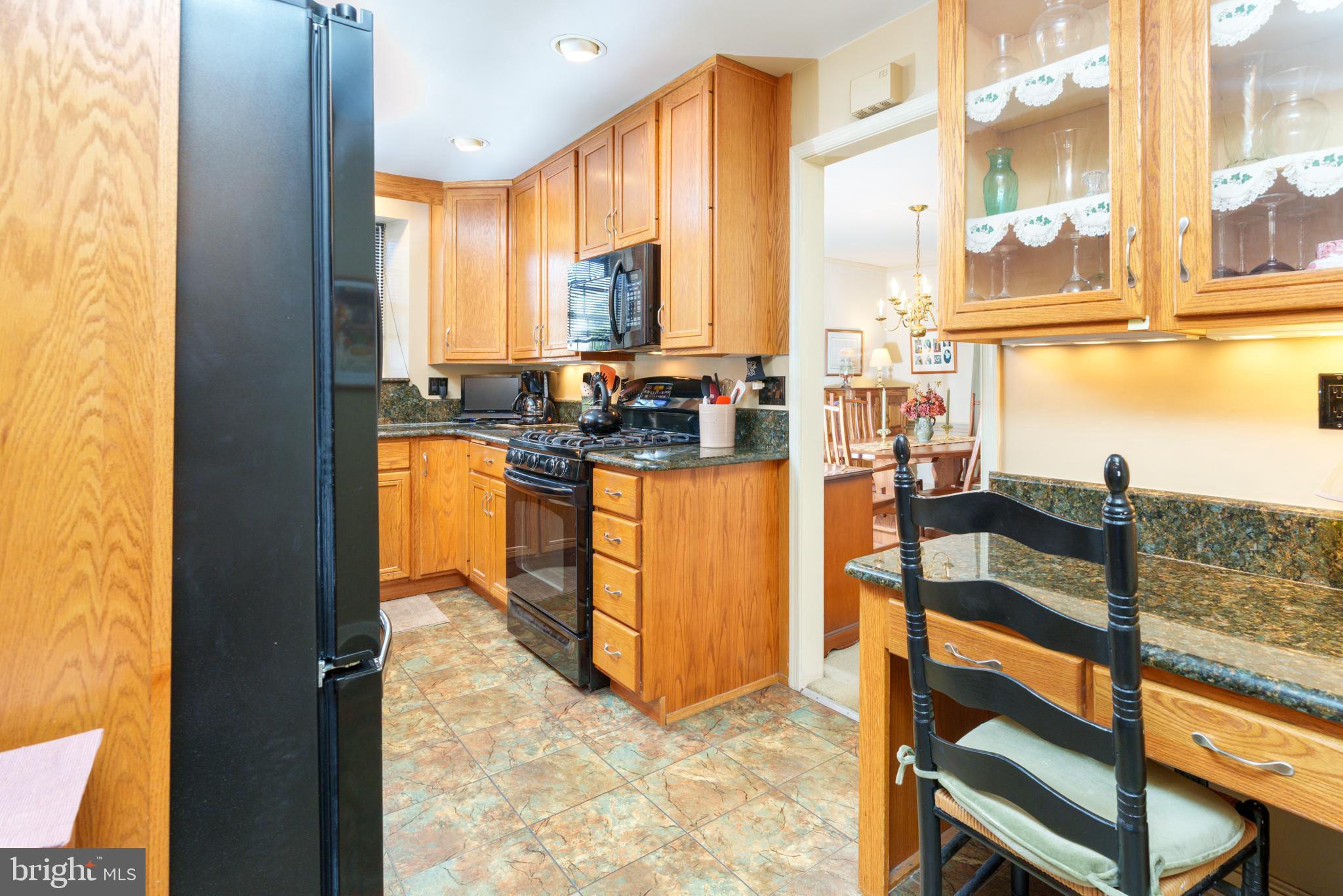 520 Eaton Road Drexel Hill, PA 19026 - Photo 14 of 29 Kitchen