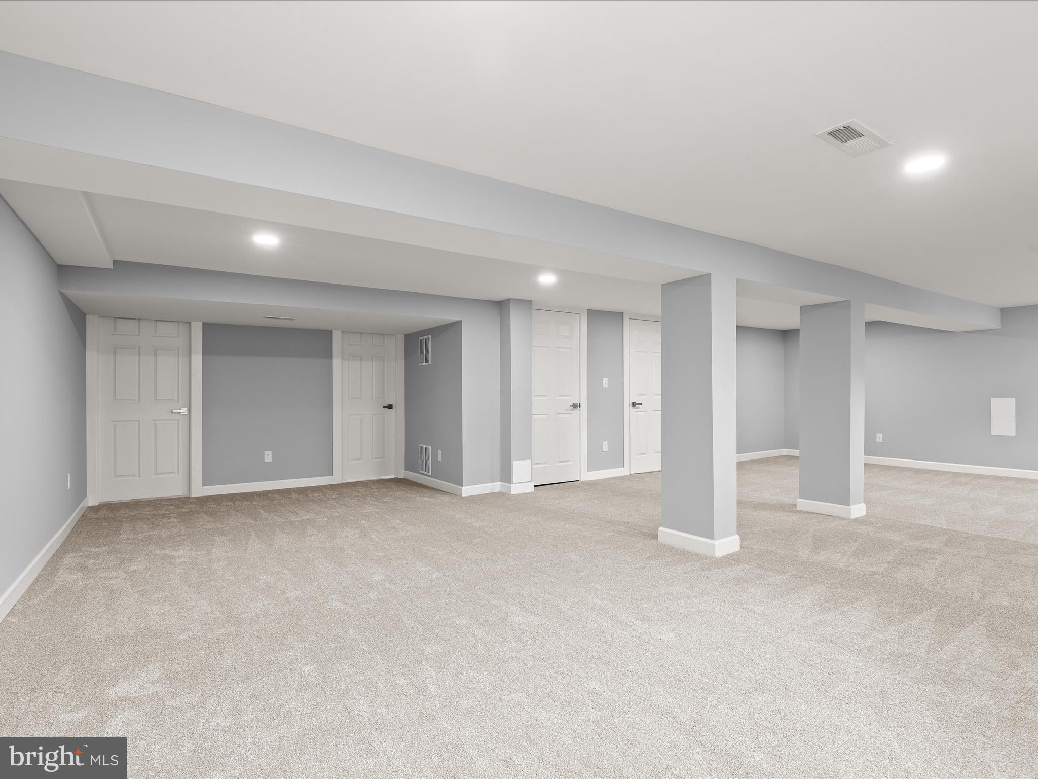 4708 Maryknoll Road Baltimore, MD 21208 - Photo 27 of 44 a view of an empty room
