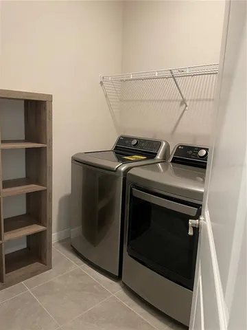 $3,300 | 18027 Pastureland Avenue, Bradenton, FL 34211