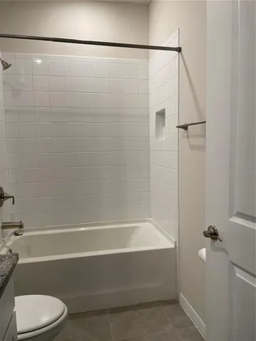 $3,300 | 18027 Pastureland Avenue, Bradenton, FL 34211