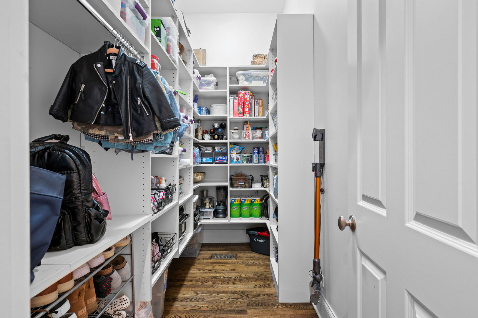 1714 West Wolfram Street Chicago, IL 60657 - Photo 14 of 50