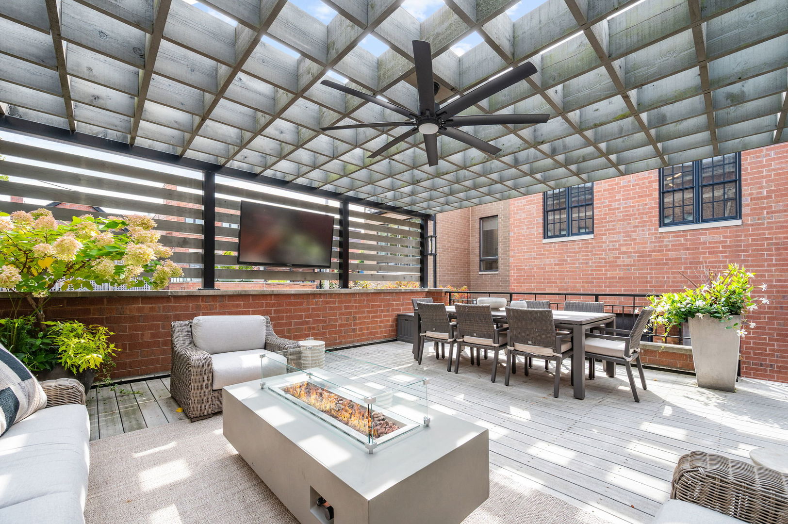 1714 West Wolfram Street Chicago, IL 60657 - Photo 18 of 50