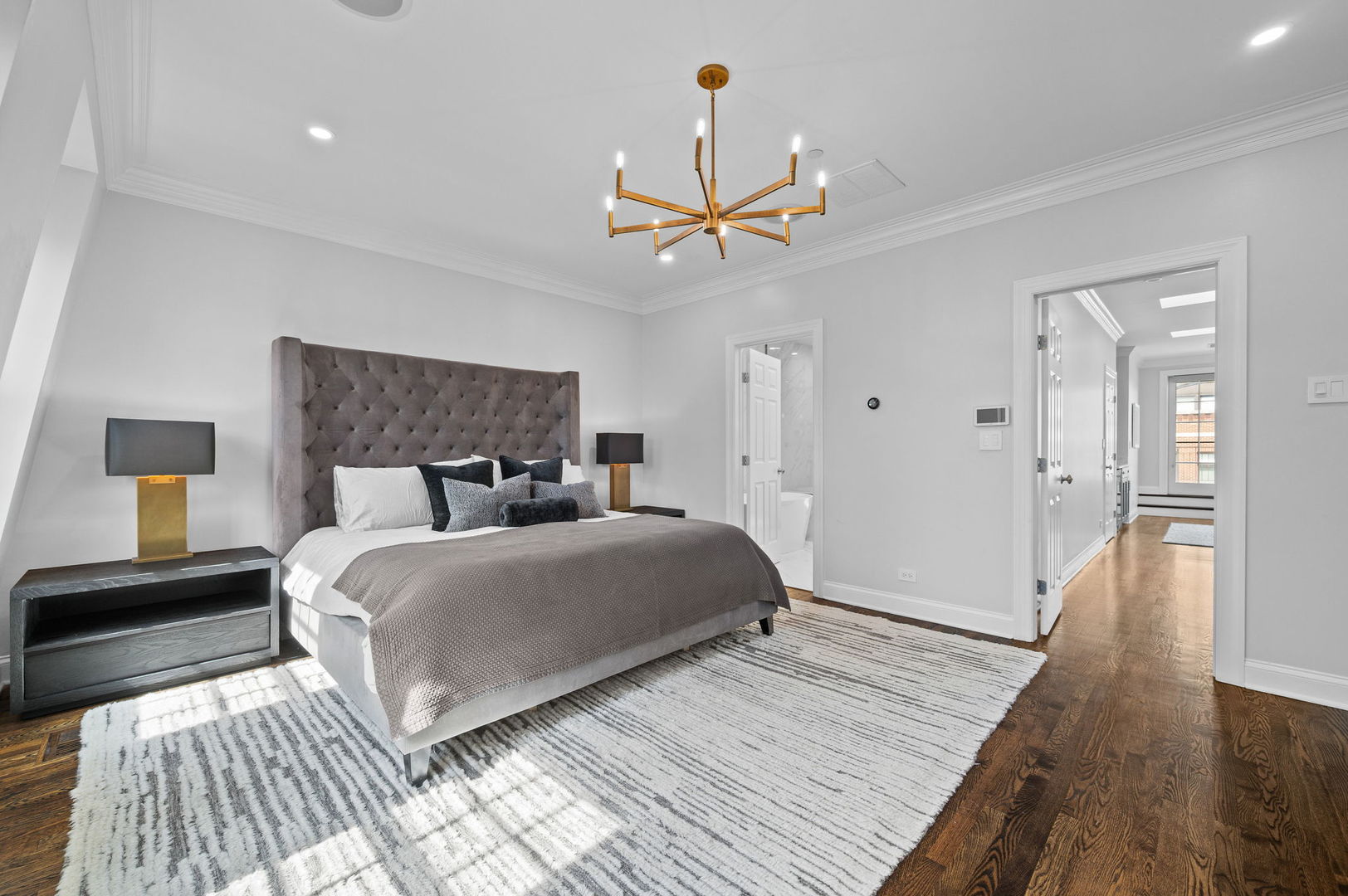 1714 West Wolfram Street Chicago, IL 60657 - Photo 21 of 50