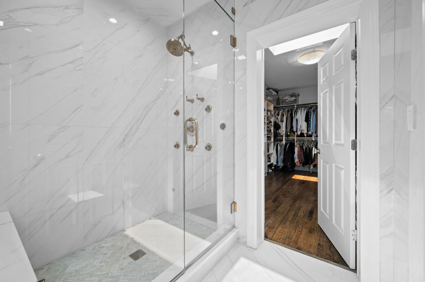 1714 West Wolfram Street Chicago, IL 60657 - Photo 27 of 50