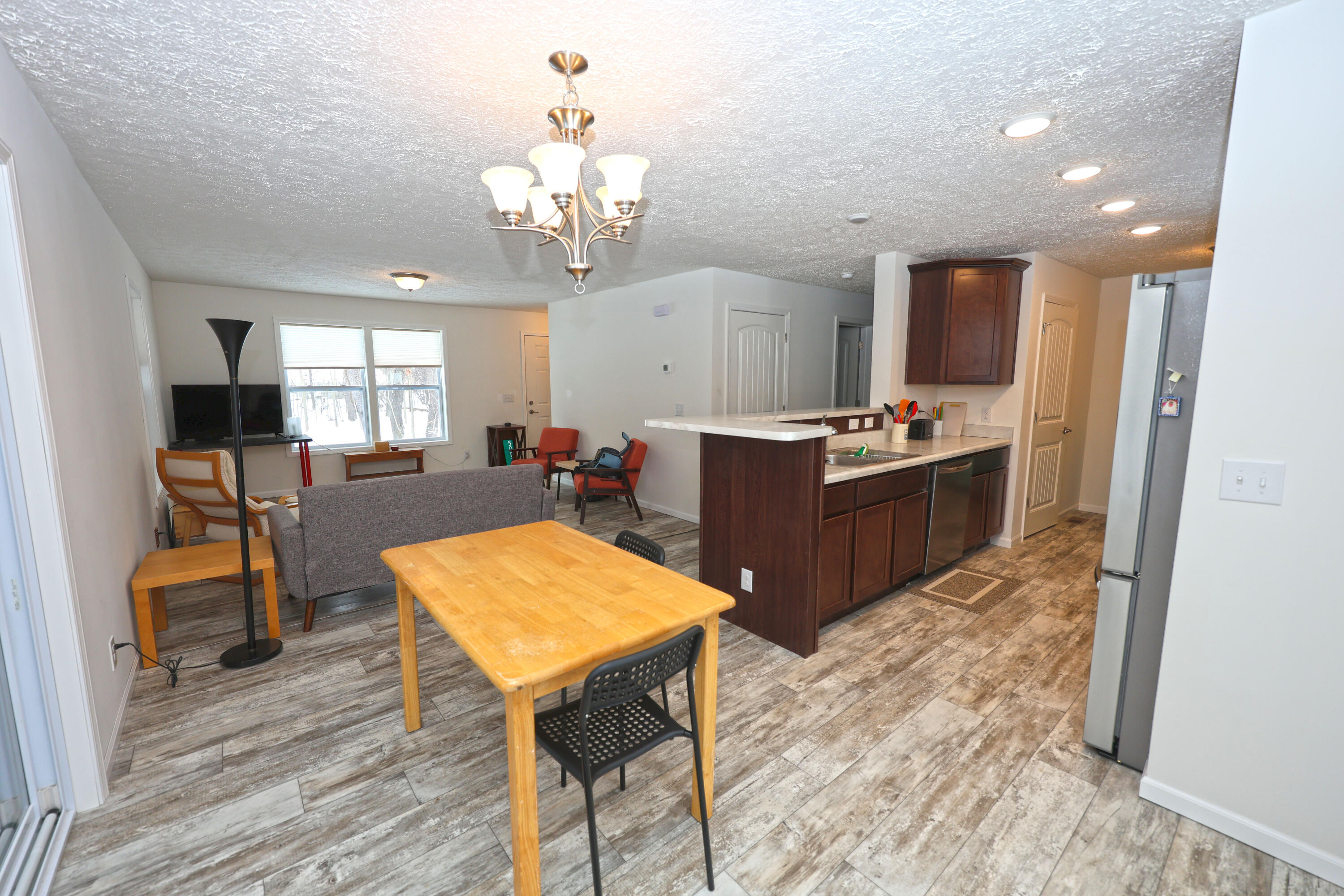 50035 Forest Road Dowagiac, MI 49047 - Photo 9 of 33 Dining and Kitchen Area