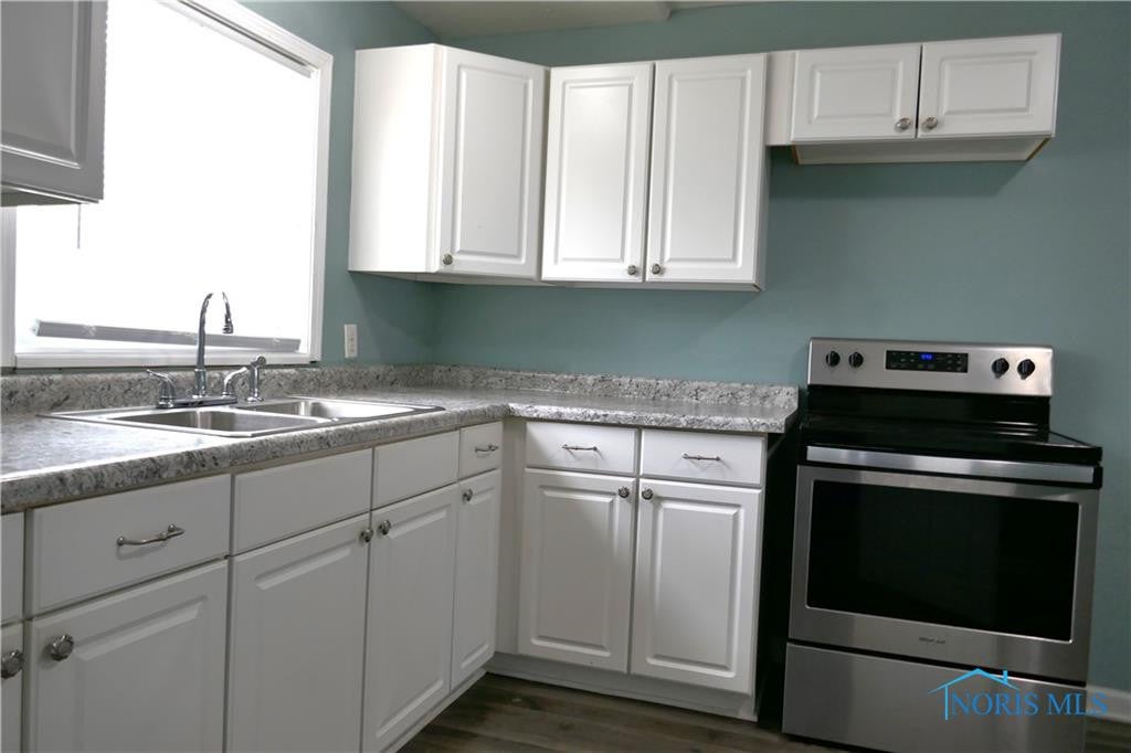 29658 Tracy Road Walbridge, OH 43465 - Photo 13 of 24 Photo 11