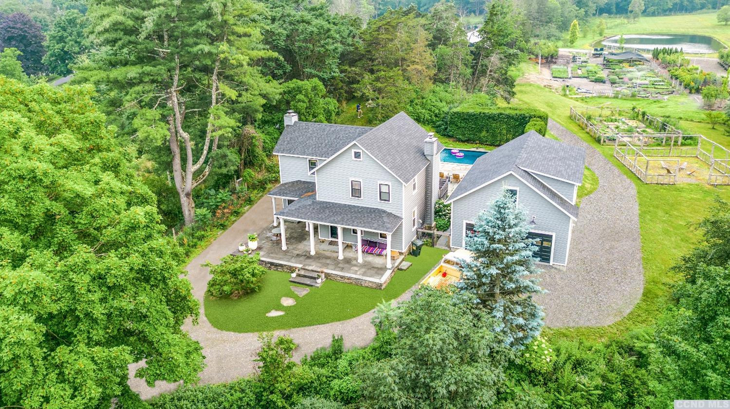 26 Middle Road Hudson, NY 12534 - Photo 1 of 36 Photo 1