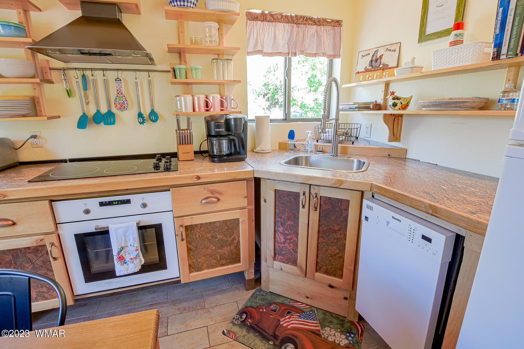 6276 Juniper Ridge Road Show Low, AZ 85901 - Photo 15 of 42 Gallery Image 15