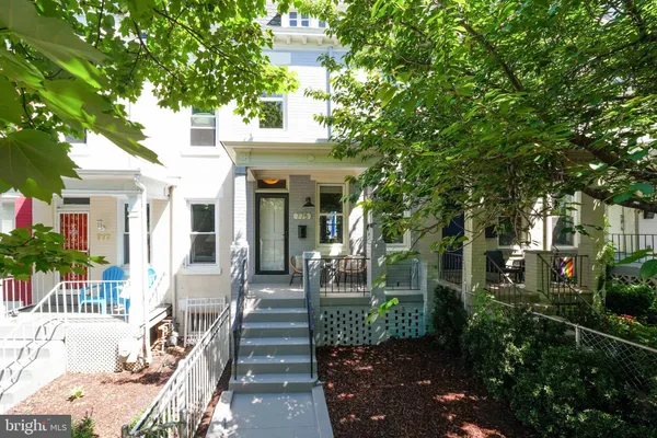 $675,000 | 775 Hobart Place Northwest, Washington, DC 20001
